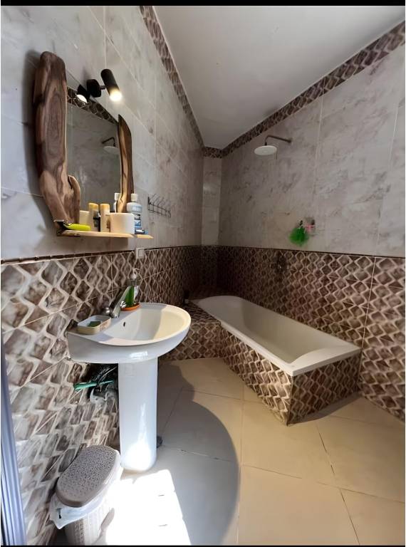 Digital Nomad Hub - Wifi Available — photo 2