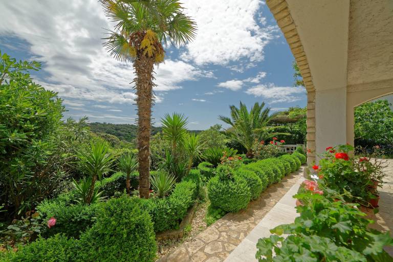 Holiday apartment with fast internet, barbecue & yard | Sea view — photo 4