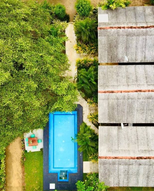Lodge with garden & pool in Thissamaharama