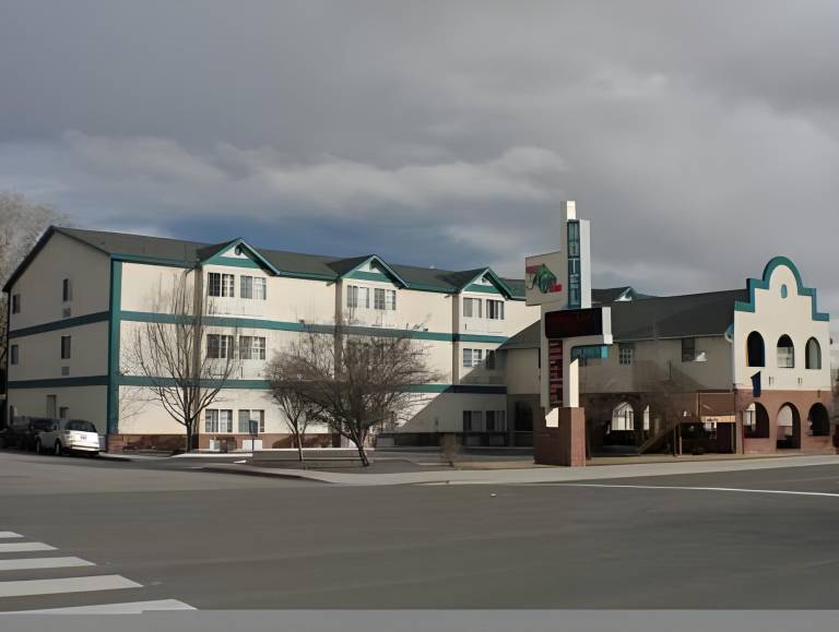 Carson City Plaza Hotel