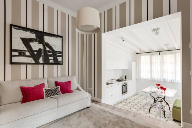 Fully equipped rental apartment with fast internet & patio | Close to Ponte Vecchio | Perfect for remote work | Pets are welcome — photo 3