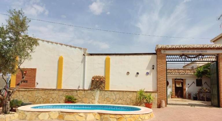 House with terrace, grill & private pool | Good for workation | Pets are welcome — photo 5