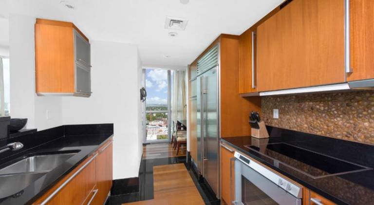 Beautiful holiday apartment with jacuzzi | Close to Miami Beach Botanical Garden | Beach nearby | Pets are welcome — photo 5
