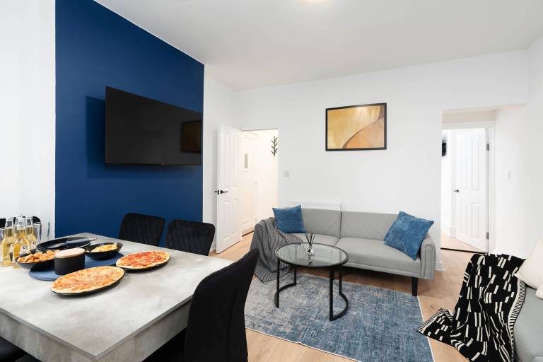 Child-friendly vacation home with fast internet & garden | Pets allowed in Sheffield