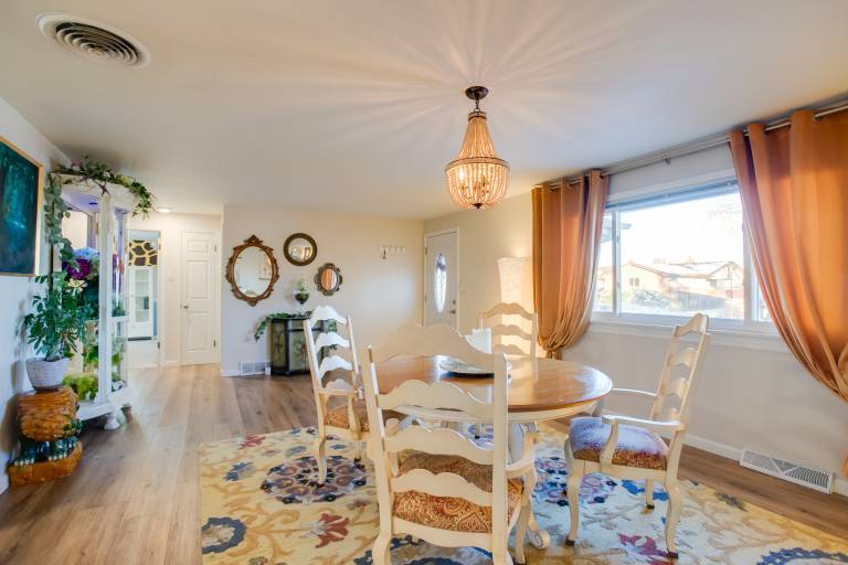 2 Mi to Old Town: Pet-Friendly Home Base in Arvada — photo 5