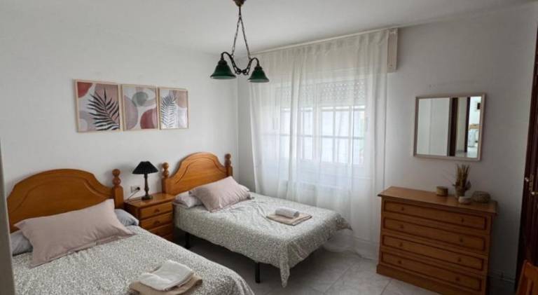 Fully equipped charming vacation home with yard, private pool & terrace | Beach nearby | Pets allowed — photo 2