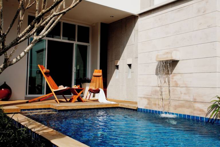 Villa  Bang Tao Beach
