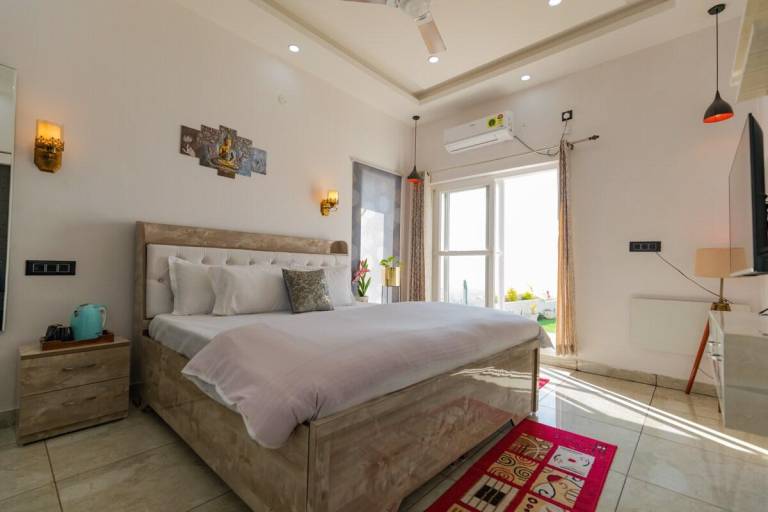 Serene 3BHK on Mussoorie foothills by Planacation — photo 2