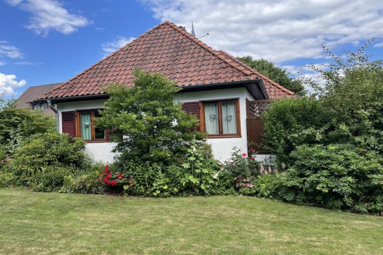 House with terrace, barbeque & garden | Pets allowed — photo 3