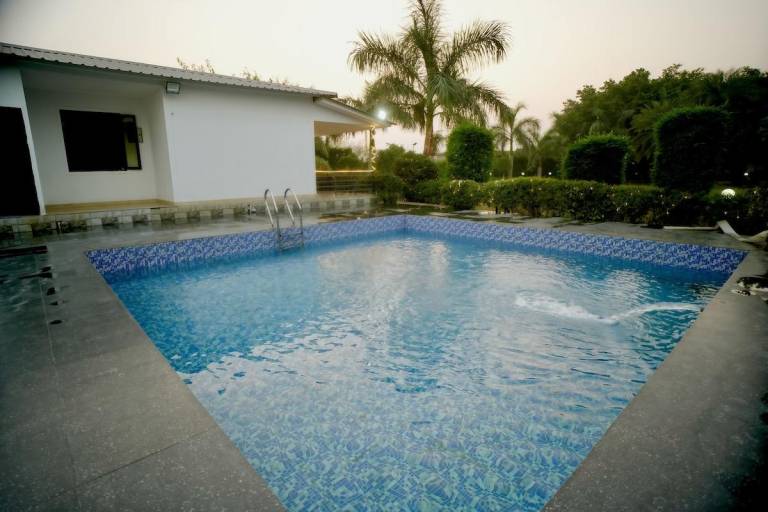 Blue Heaven Private Pool Villa with Lush GreenView in Noida