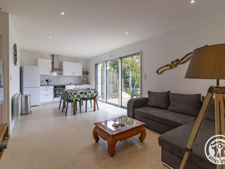 Modern house with enclosed garden, pet-friendly near Nantes and Angers — photo 3