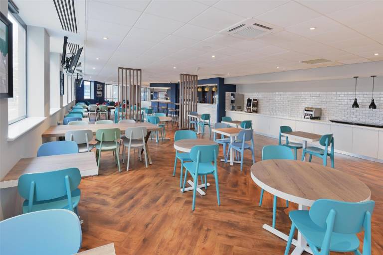 Travelodge Woking Central — photo 3