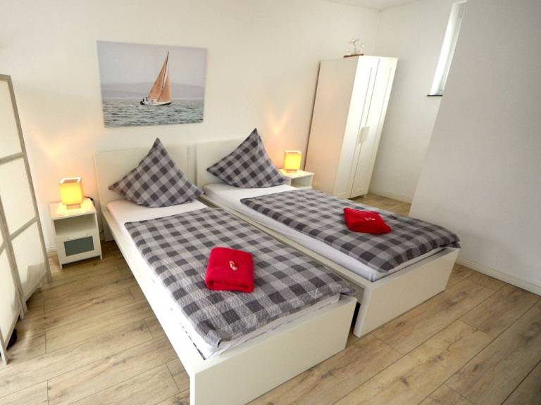 Ferienwohnung Legienstrasse W2