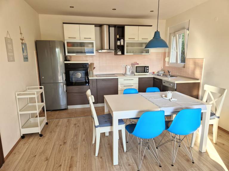 Holiday apartment with terrace | Sea view — photo 3