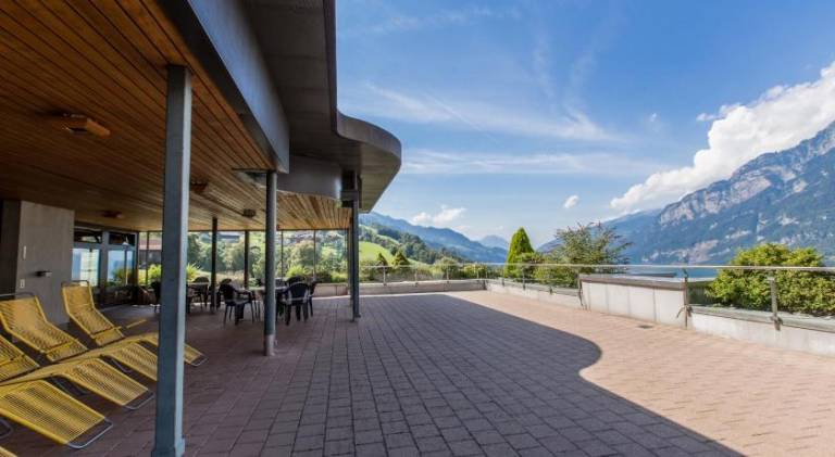 Hotel Neu-Schonstatt — photo 2
