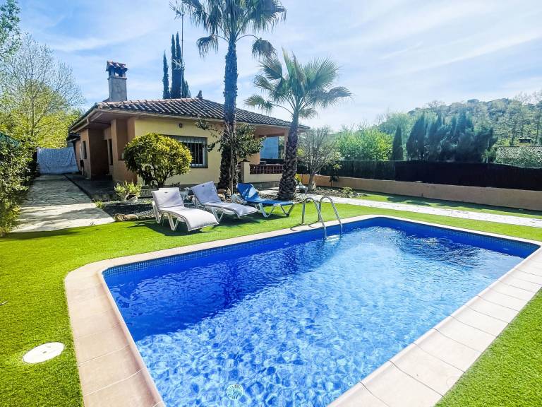 Ferienhaus mit Hund in Vidreres, Costa Brava fuer max. 6 Personen
