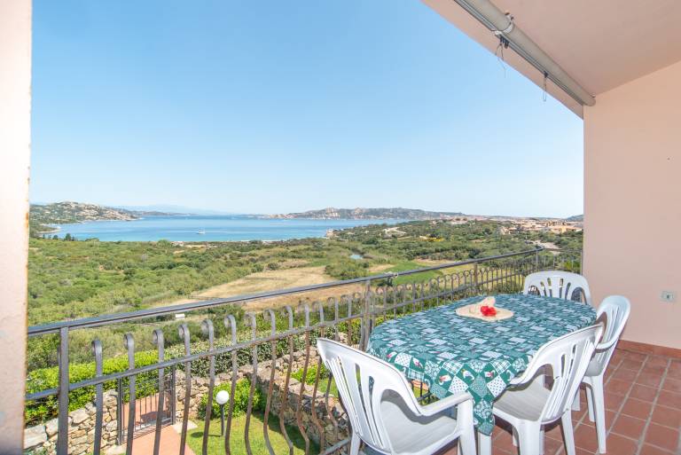 Pleasant holiday apartment with yard & patio | Sea view | Dogs allowed — photo 4
