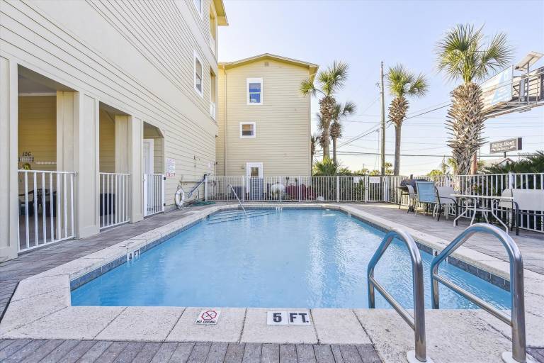 Condo Long Beach Resort