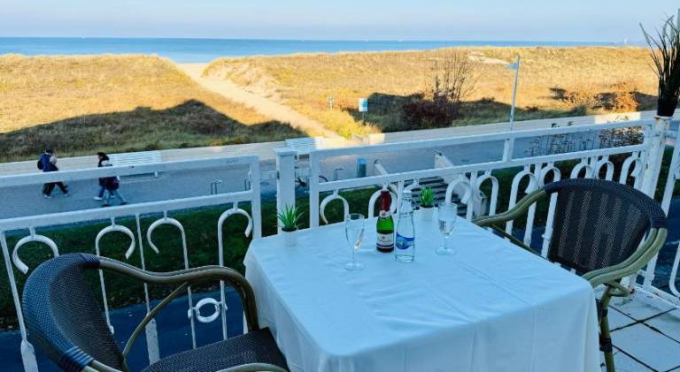 "Sanddorn", Kur- und Ferienhotel, Direkte Strandlage, Fahrstuhl — photo 4