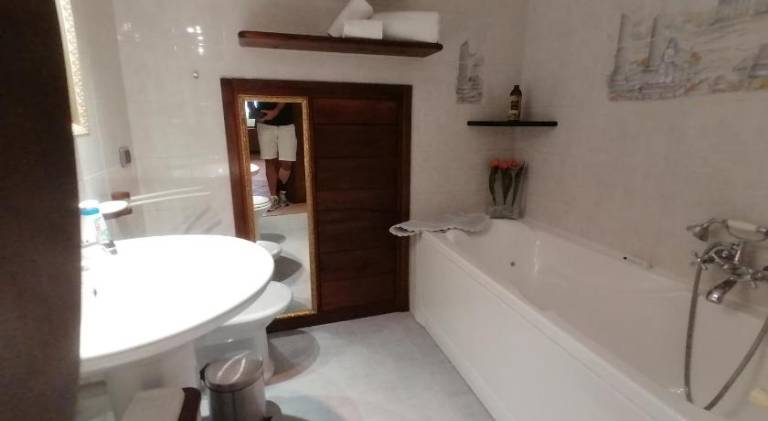 Pleasant house with terrace & yard | Suitable for remote work | Dogs allowed — photo 2
