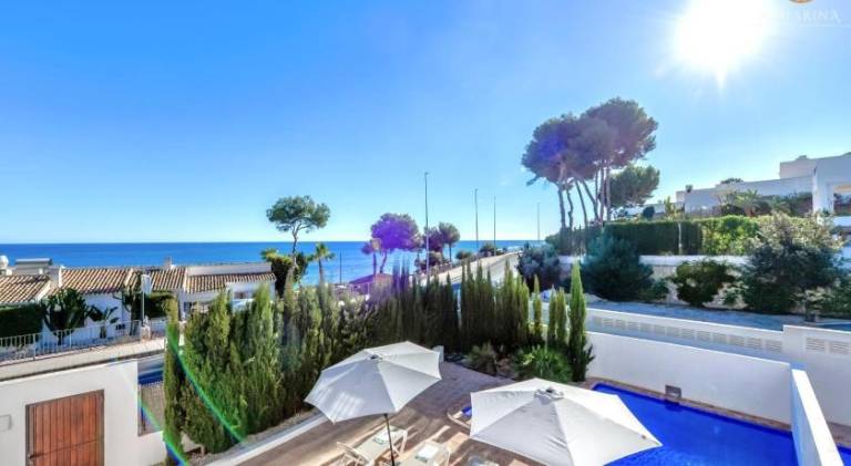 Villa with pool in Mora
