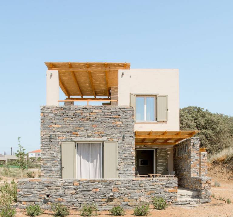 Κατάλυμα  Paralia Otzias