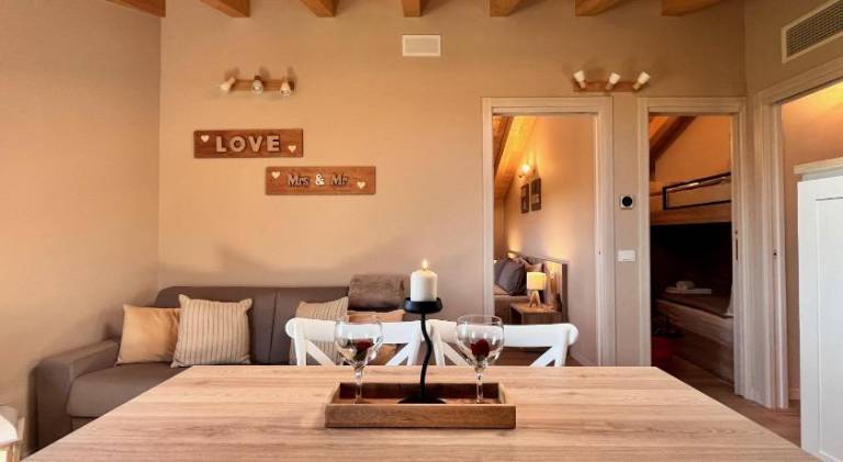 Vacation home with 2 rooms for 6 persons in Manerba del Garda