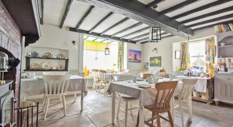 Vacation home with terrace & garden | Pet-friendly — photo 2