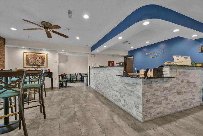 Baymont by Wyndham Zanesville — photo 4