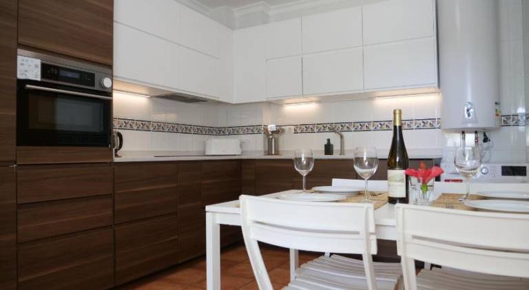 Fully equipped ample apartment with garden, private pool & patio | Next to the beach | Suitable for remote work | Dogs allowed — photo 3