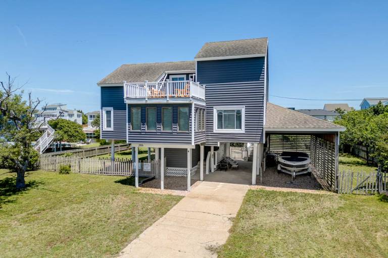 Family-oriented ample vacation home with private pool & barbeque | Next to the beach | Pets allowed — photo 2