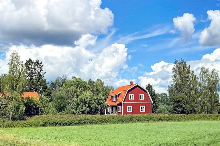 Vacation home with garden — photo 4