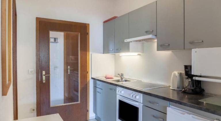 Rental apartment with 2 rooms for 6 persons — photo 4