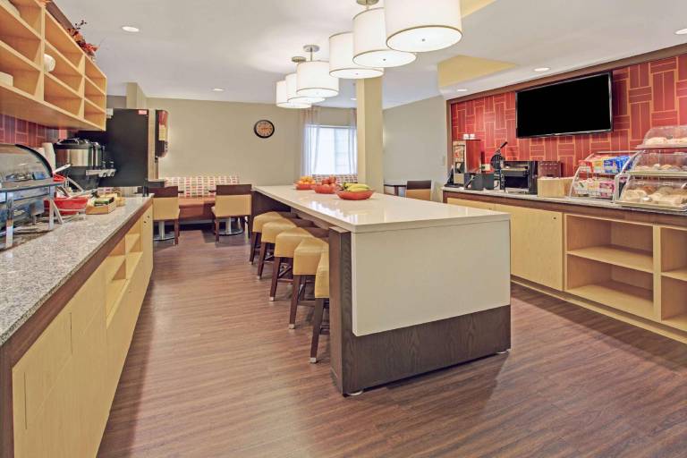 MainStay Suites Denver Tech Center — photo 2