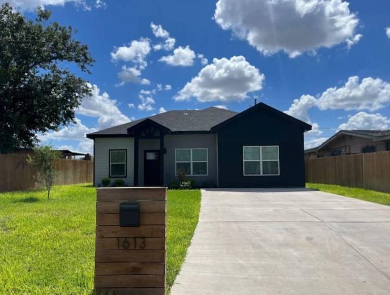 House  McAllen