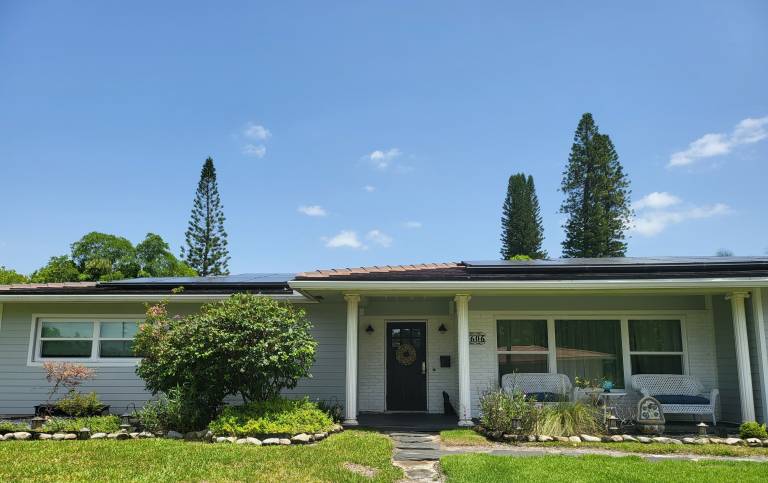 House  Beachwood Heights