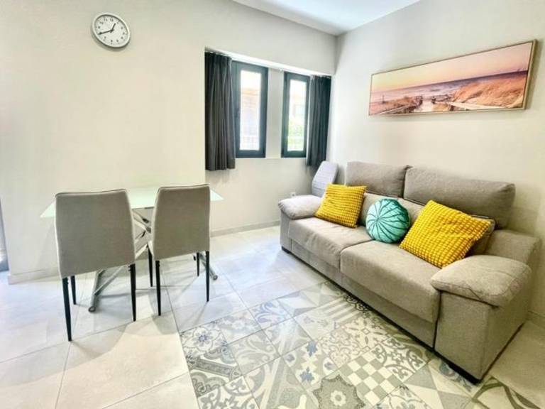 Modern Apartment in the Heart of Sevilla - Eva Recommends Soho Alameda 2 — photo 3