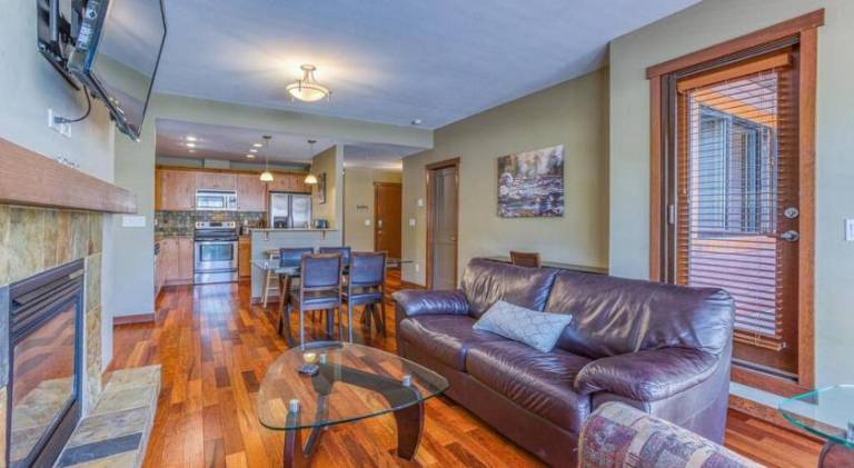 Pleasant vacation home | Good for workation | Pet-friendly in Canmore, AB