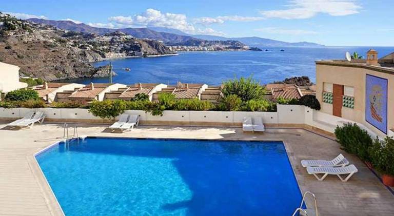 Rental apartment with pool | Next to the beach | Pets are welcome — photo 3