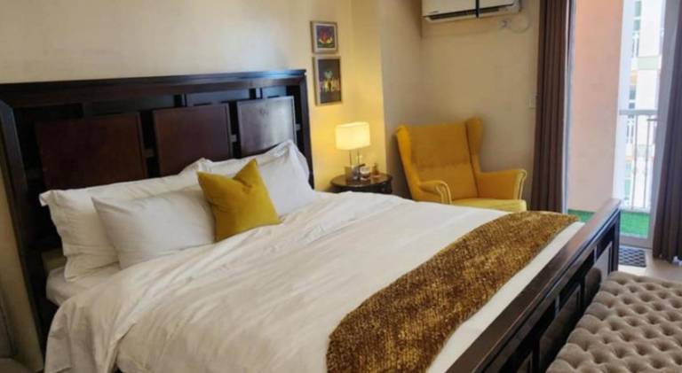 The Venice Luxury Residences Condominium 28B Bellini, McKinley Hill, Taguig City, Philippines — photo 2