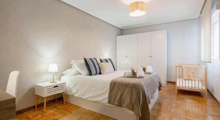 Holiday apartment | Next to the beach | Pets are welcome in Gijon