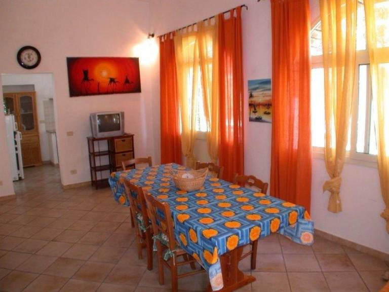 Rental apartment with patio | Pet-friendly — photo 4