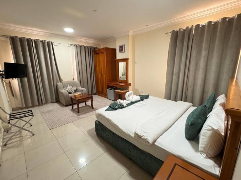 Charming serviced apartment | Pets are welcome — photo 2