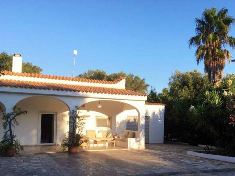 Villa with sauna & pool | Pet-friendly in Brindisi
