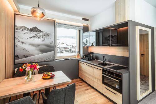 Charming apartment with patio, sauna & pool | Pet-friendly — photo 3