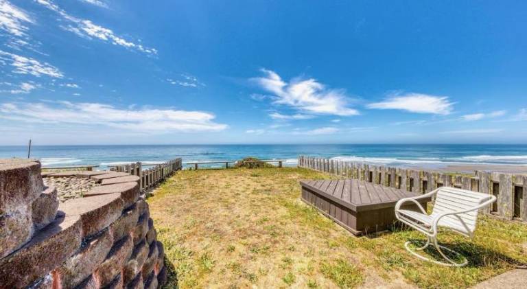 Seahorse Oceanfront Lodge — photo 3