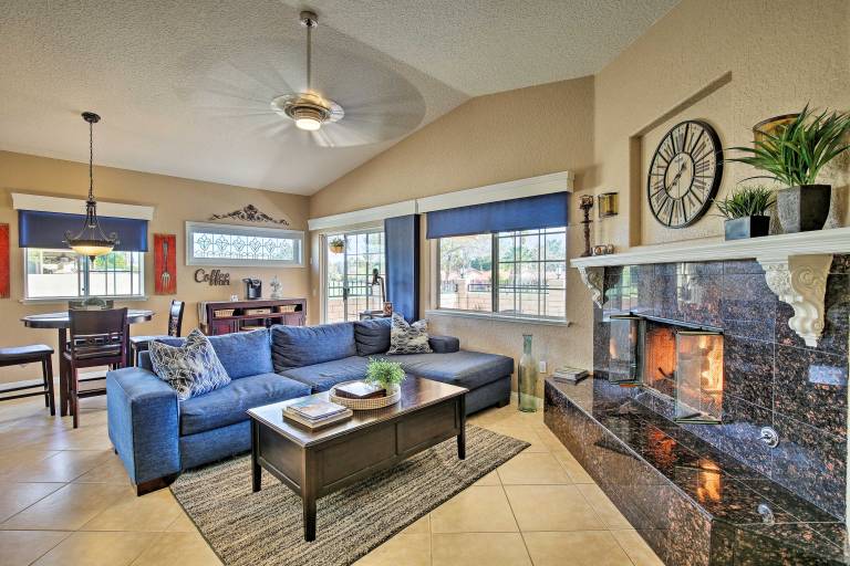 Pool/Spa, Theater Room & Views: Palm Desert Home! — photo 5