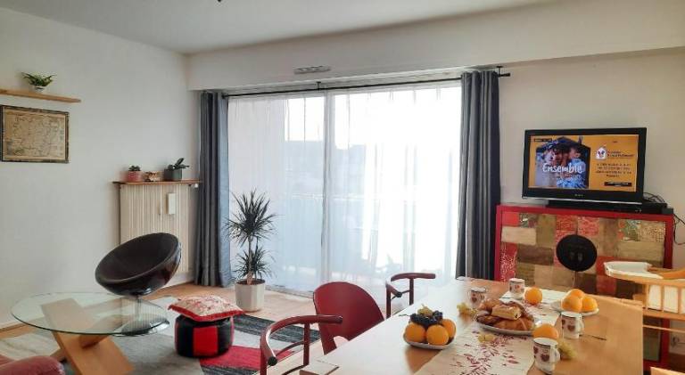 Rental apartment with terrace | Suitable for remote work in Colmar
