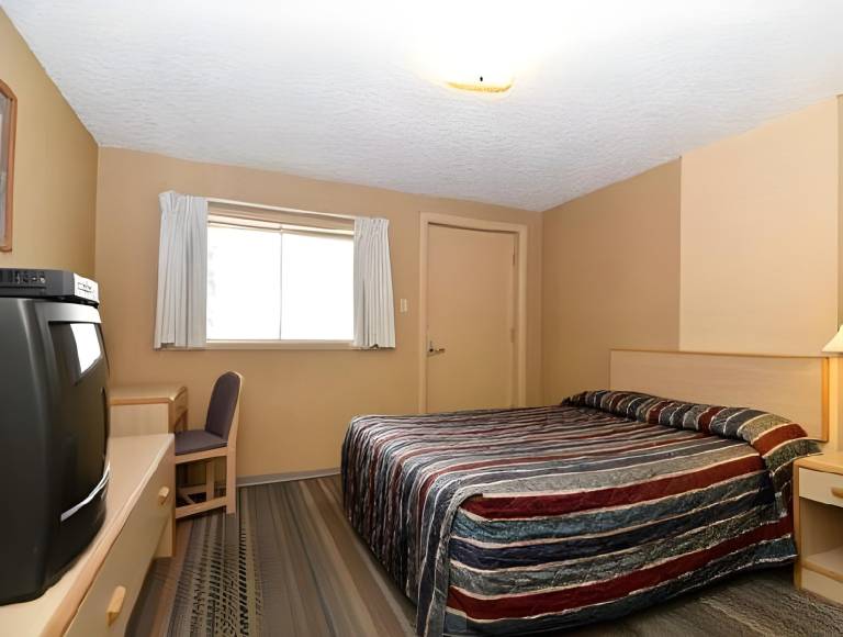 Inn at Salmon Creek in Vancouver, WA