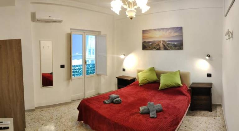 Holiday apartment with terrace | Pet-friendly in Bari